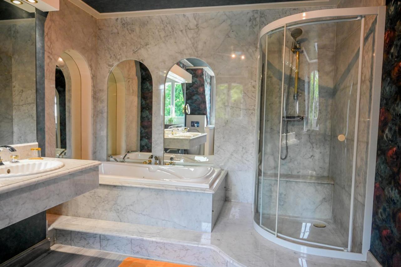 La Fontaine Dort Bed and Breakfast Tessy-sur-Vire Buitenkant foto